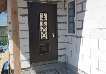 Фото компании  Двери и окна Азбука Дома 1