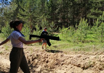 Фото компании  На игре 6