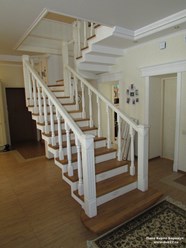 Заказать отделку лестницы в Барнауле можно по тел.+7 3852 533-977