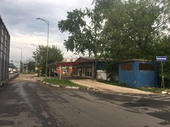 вид на съезде от ТЦ Галион