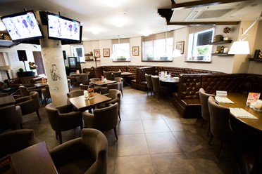 Фото компании  Поляна, кафе-клуб 12