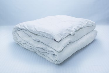 Одеяла оптом в файбером для гостиниц и отелей