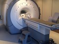 Магнитно-резонансный томограф Signa HDxt (производитель General Electric, США) с напряженностью поля 1,5 Тесла, позволяет получать изображения высокого качества, любых областей тела человека.