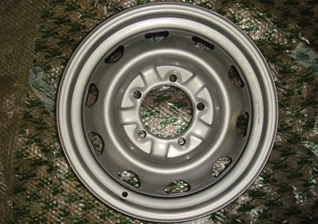 Диск колеса УАЗ 16 (штамповка) 1250 руб. шт.