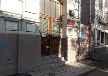 Вход в офис Юридического бюро Таганрога