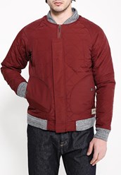 Состав Нейлон - 100%
Материал подкладки Полиэстер - 100%
Утеплитель Полиэстер - 100%
Длина рукава 67 см
Длина 67 см
Размер модели на фото 48/50
Рост модели на фото 186
Параметры модели 95-78-90
Длина