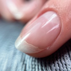 Экоглянцевание натуральных ногтей