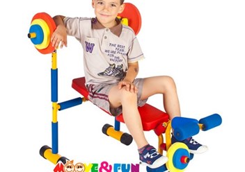 Безопасные детские силовые тренажеры Moove&amp;Fun. Силовые скамьи, батерфляй, разгибание ног, бицепс - трицепс, жим от груди, жим ногами.
