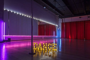 Фото компании ООО Дом танца Анны Кузнецовой 3