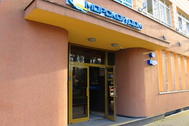 Вход в здание_03