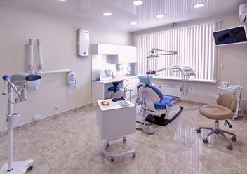 Стоматологический кабинет OralClinic 3