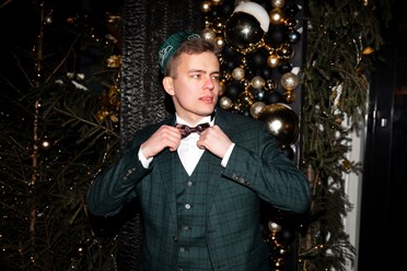 Прокат мужских костюмов и аренда смокингов RoSS