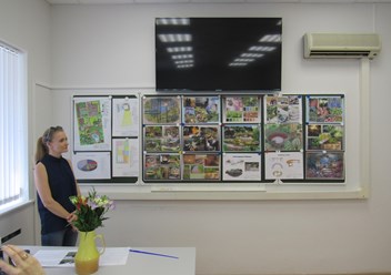 На занятиях в Школе Архитектуры и Дизайна