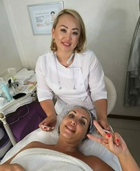 👄 Самое главное, что я люблю свою работу и своих клиентов! Радость - видеть ваше преображение и счастливые улыбки. Вы попали в надежные руки.