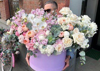 Фото компании ИП PROTEA-Студия Цветов 3