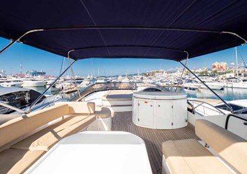 Фото компании ООО Служба аренды яхт  YACHT RENTAL SERVICE. 2