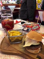 Фото компании  Beverly Hills Diner 8