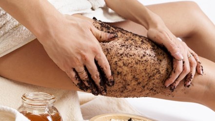 Скрабы
Мягкие скрабы для лица и тела не только бережно очищают, но и эффективно увлажняют кожу.