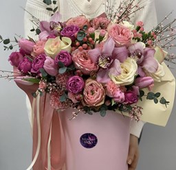 Фото компании ИП Flowers Rossa Цветы & Подарки 15