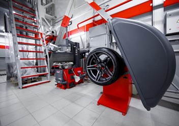 Фото компании ООО Технический центр "АВТОПРОФИ" 4