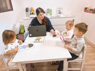 Фото компании  Детский центр Клевер 43