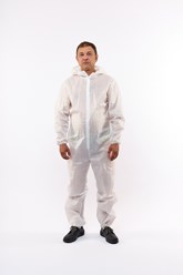 Одежда из спанбонда.

Ссылка: https://01161.ru/index.php/o-nas/magazin/odezhda-iz-spanbonda-kostyum-malyarnyj