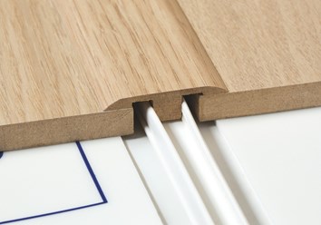 Фото компании  Плинтус Холл 3