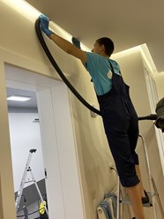 Обеспыливание стен и потолков