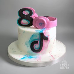 ТОРТ TIK TOK ДЛЯ ДЕВУШКИ