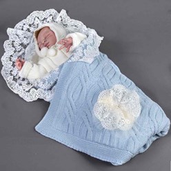 нарядные комплекты на выписку