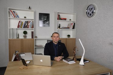 Адвокат по уголовным делам Бурлетов Леонид Викторович