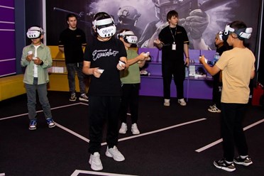 Аттракционы на арене BAZA VR
