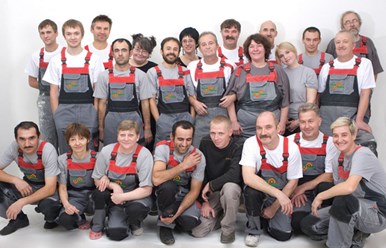 У нас дружный непьющий молодой коллектив выполнит работу в срок.