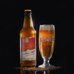 Крафтовое пиво &#171;Бёмер Бархатное&#187; светлое изысканное пиво с характерным ароматом хмеля, сбалансированной горечью и с белоснежной пенной шапкой.