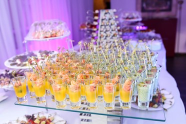 Фото компании  Восток-Запад, ресторан-пиццерия 1