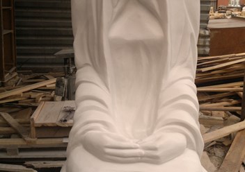 Скульптура из мрамора 1200 мм.
