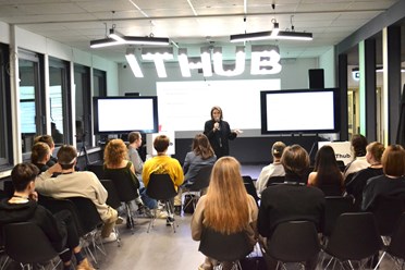 Фото компании  IThub college 3