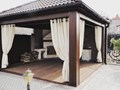 Уличные шторы в беседку