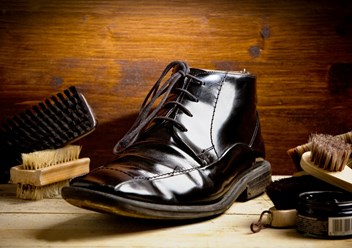 Реставрация обуви в Тюмени