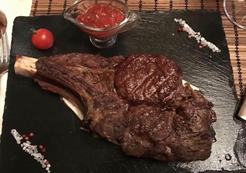 Фото компании ООО Кафе - клуб "VАНИЛЬ" 6