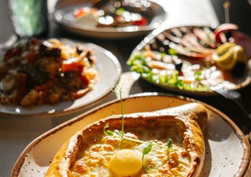 Хачапури по-аджарски