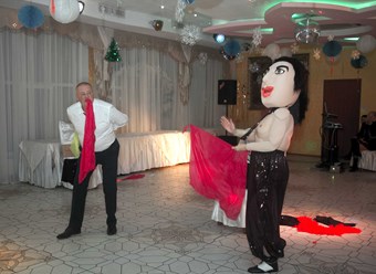 Фото компании тм Шоу кукол Шоу программа на свадьбу, юбилей,новый год в Одессе 12