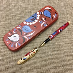 Подарочная гелевая ручка в футляре