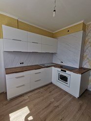 Белая кухня матовая угловая на заказ Минск
