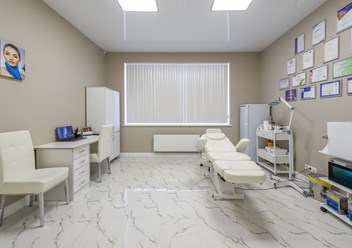 Фото компании  Центр эстетической медицины и экспертизы 5