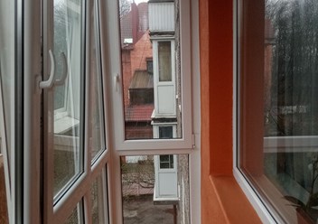 Фото компании  Продажа и ремонт окон 2