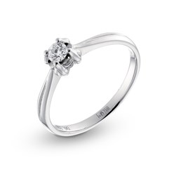 Помолвочное кольцо с бриллиантами