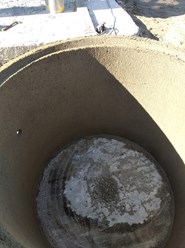 Кольца для колодцев жби любого типа изготавливаются по одному принципу, но имеют различия в деталях. Так, у торцевых краев могут быть разные конструктивные особенности.