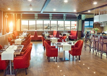 Фото компании  Авиатор, ресторан-гриль 5