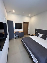 Фото компании  Leon Hotel 5